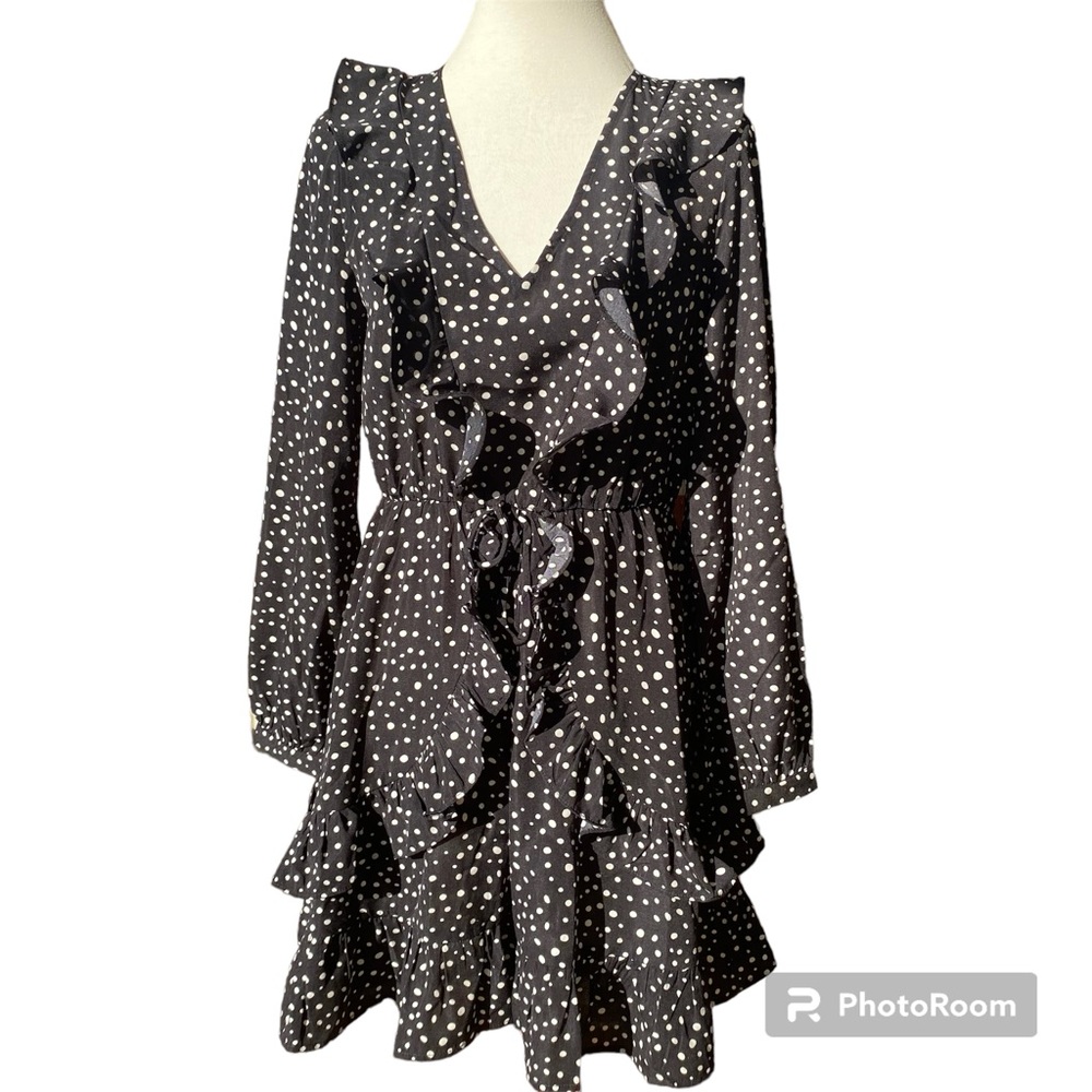 Women’s black & white ruffle polka dot ruffle mini party dress NWT sz medium